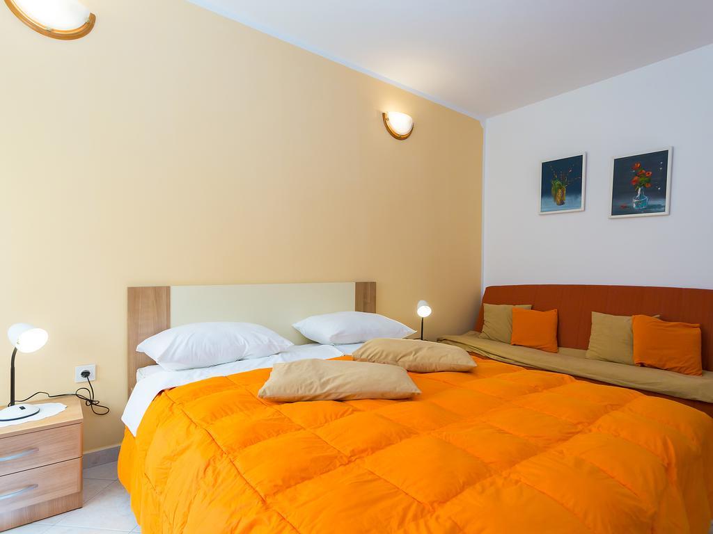 Apartments Graziella Poreč Exterior foto